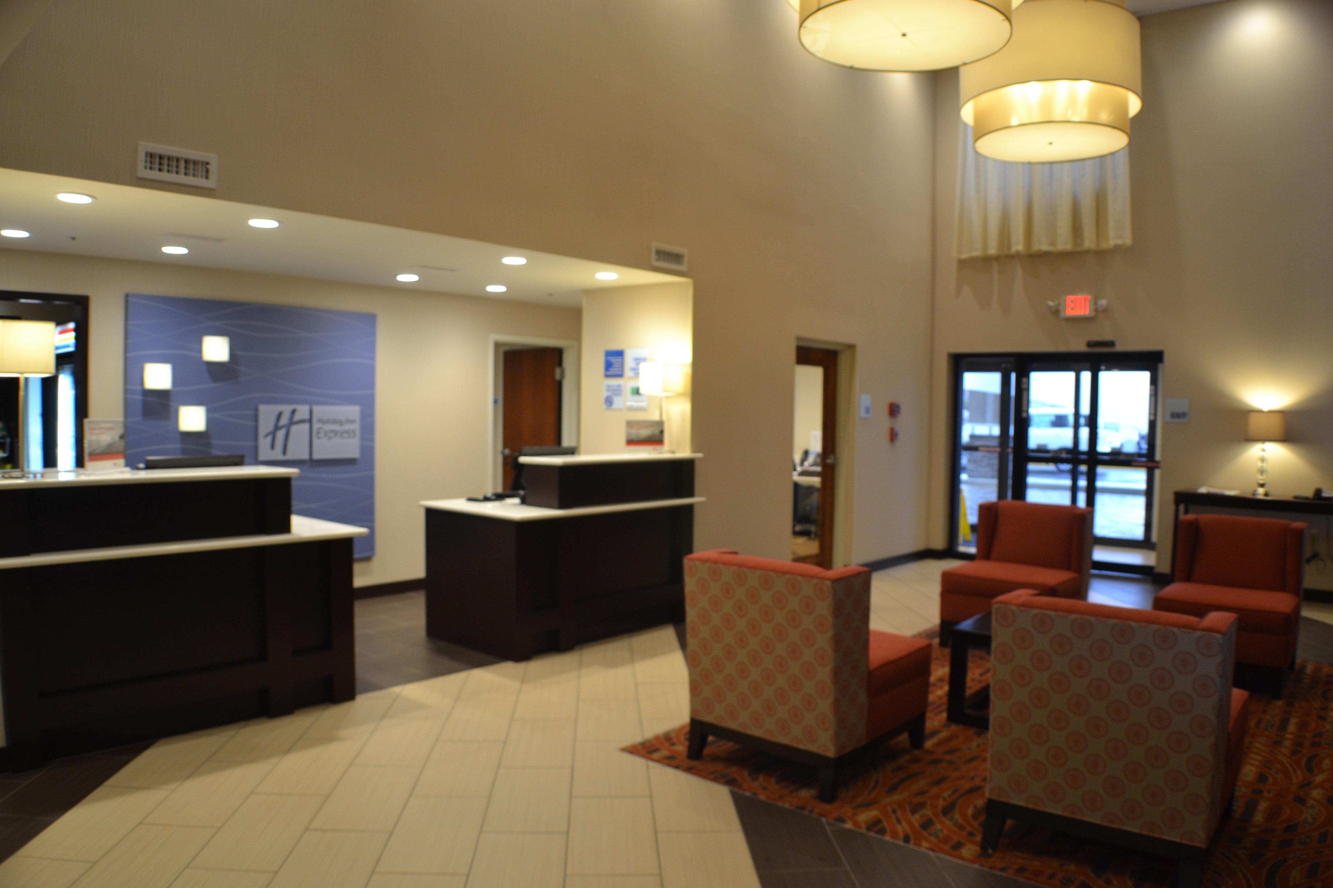 Holiday Inn Express Hotel & Suites Indianapolis W - Airport Area By Ihg Bagian luar foto