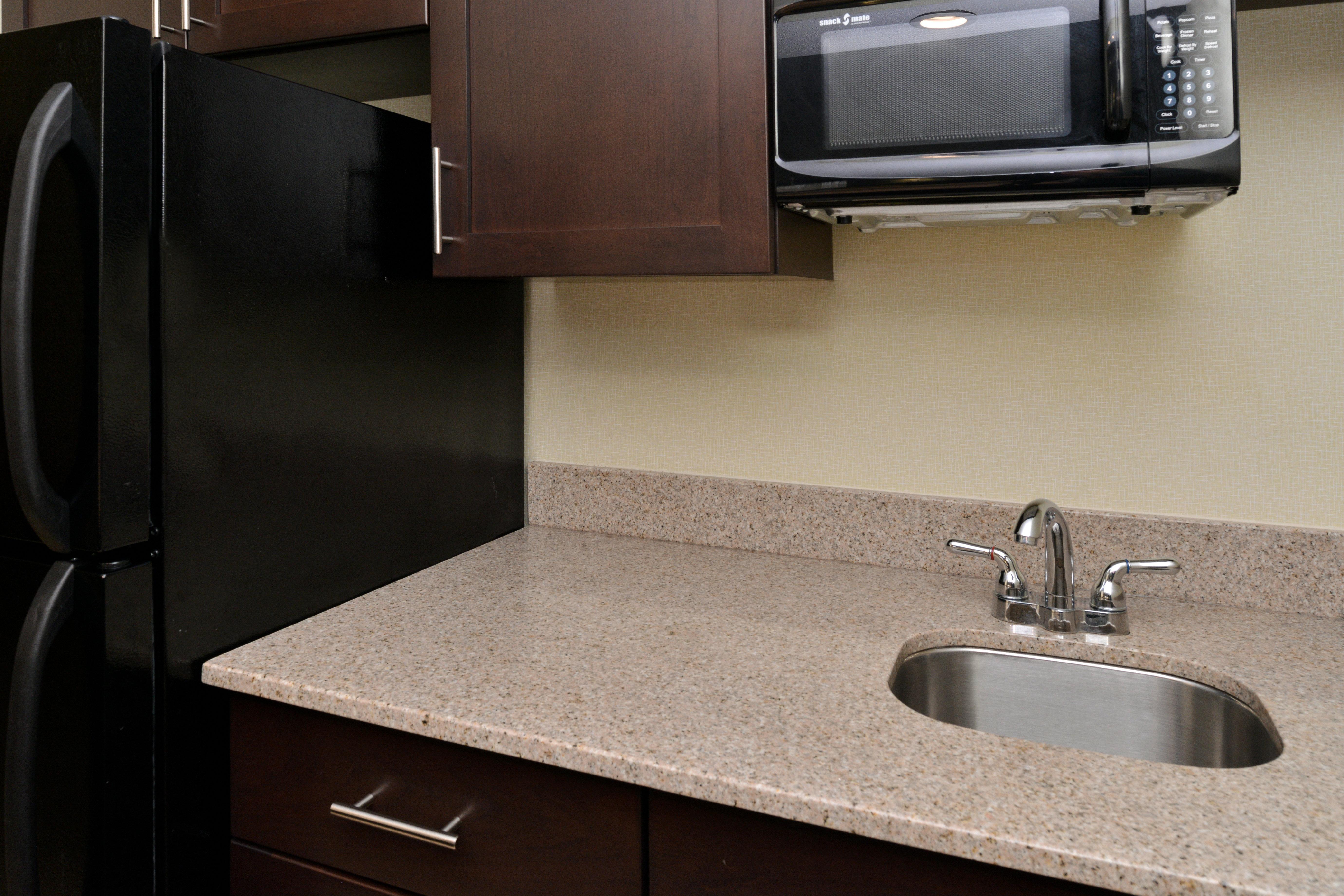 Holiday Inn Express Hotel & Suites Indianapolis W - Airport Area By Ihg Bagian luar foto
