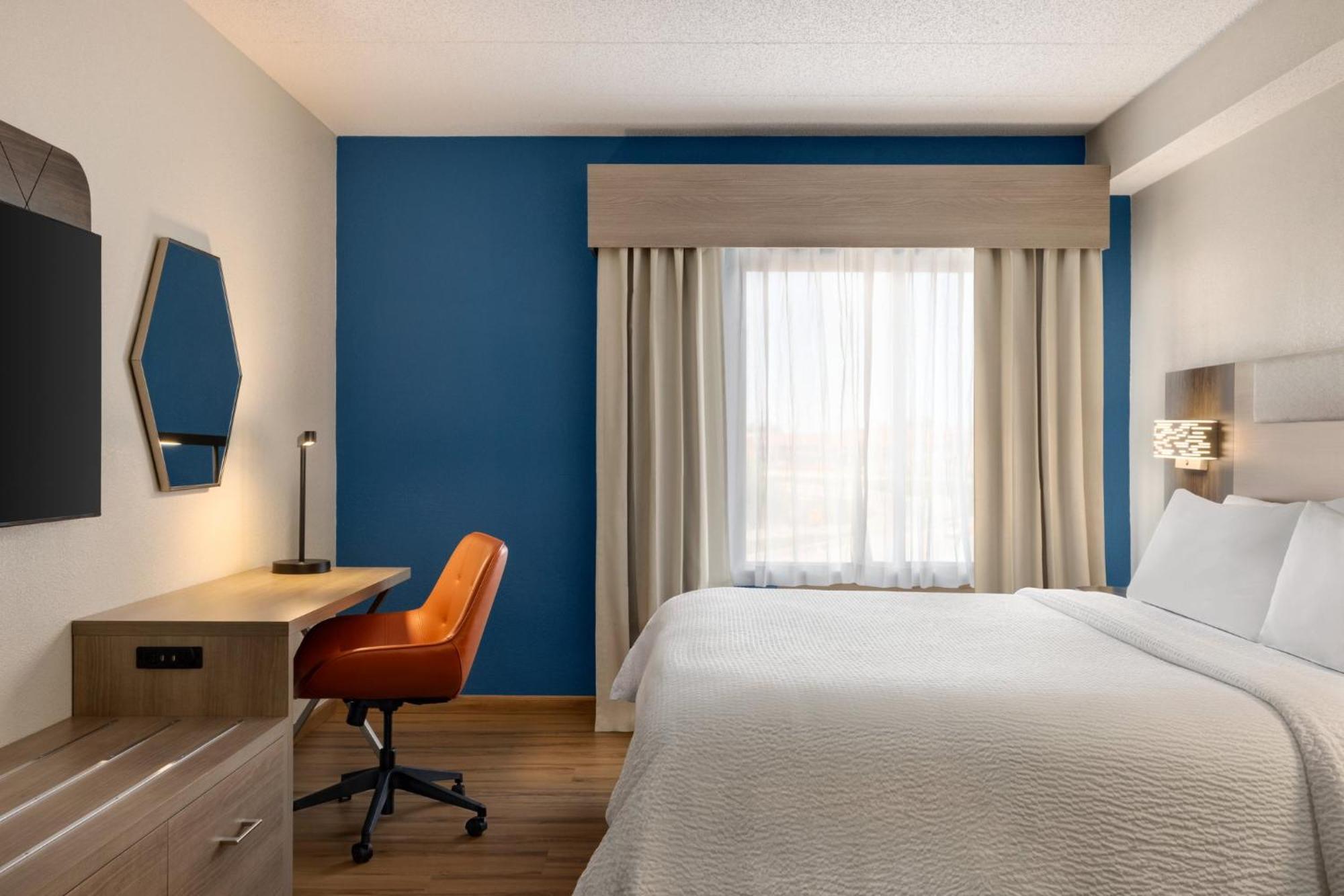Holiday Inn Express Hotel & Suites Indianapolis W - Airport Area By Ihg Bagian luar foto