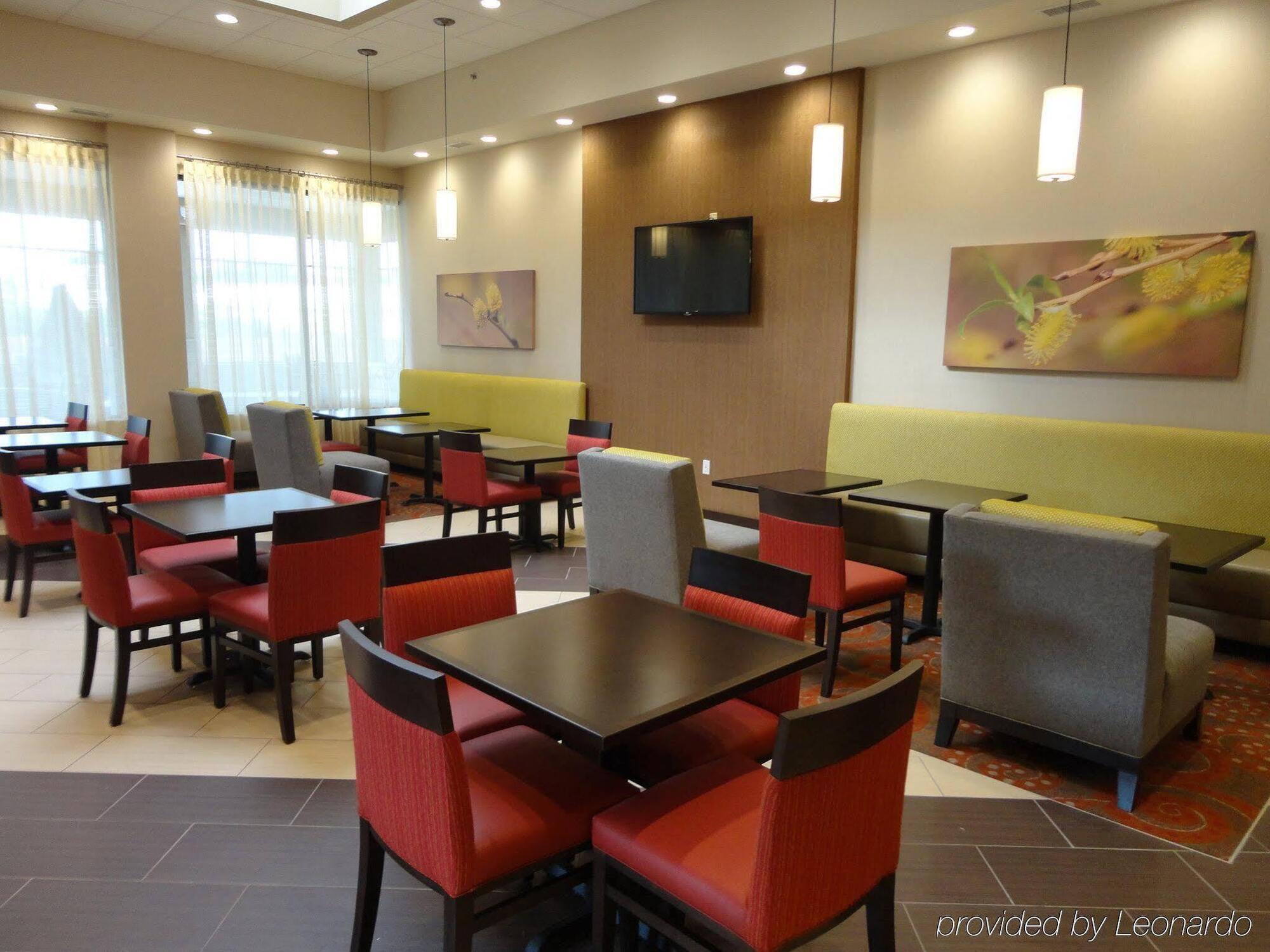 Holiday Inn Express Hotel & Suites Indianapolis W - Airport Area By Ihg Bagian luar foto